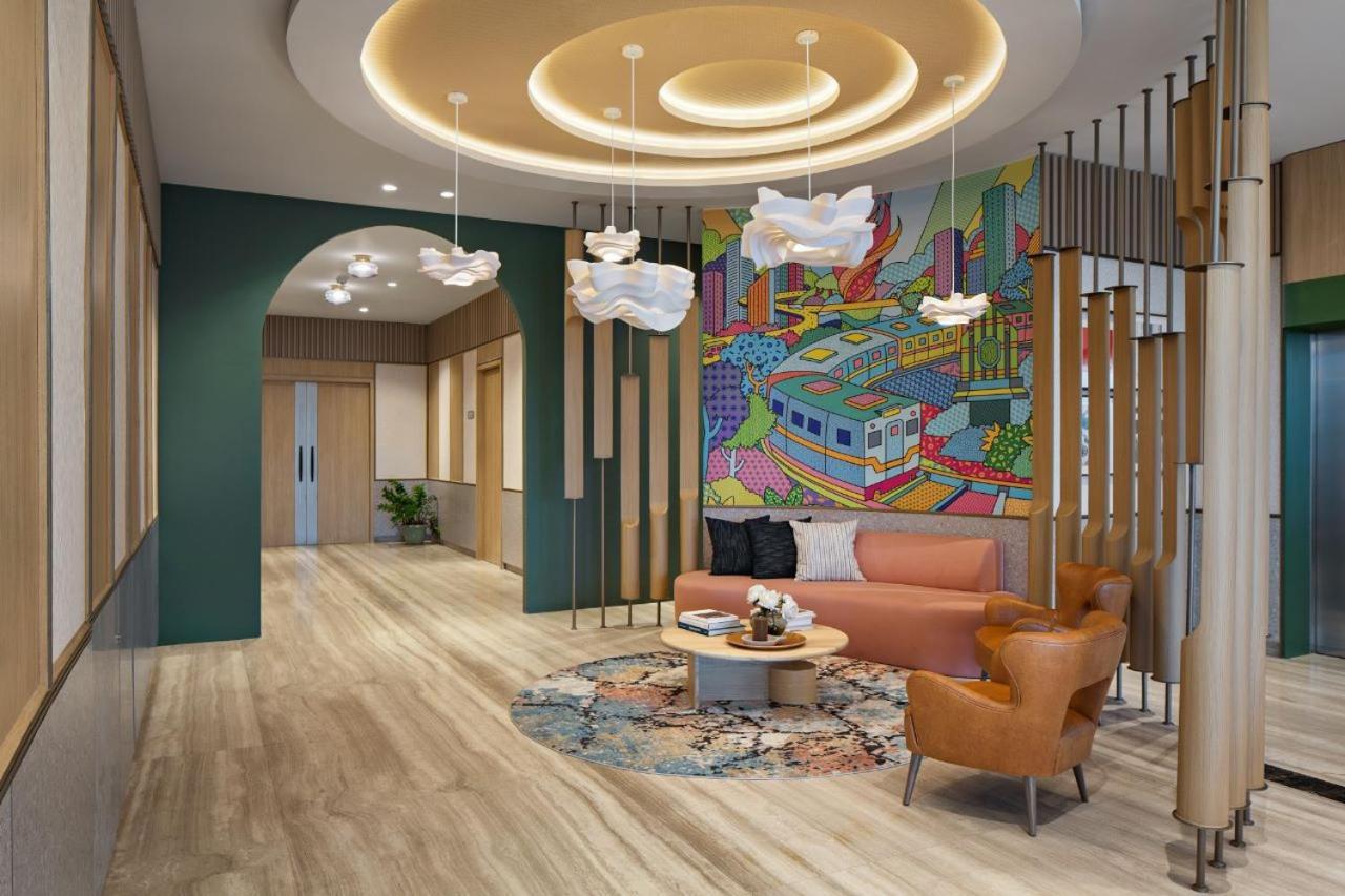 Maxonehotels At Kota Harapan Indah-Bekasi Eksteriør billede